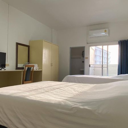 Monta Apartment Банг Саен Экстерьер фото